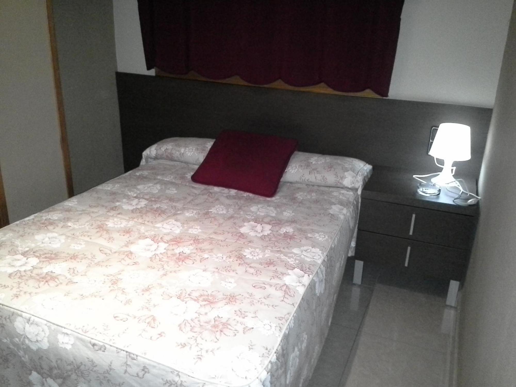 Hostal Cafeteteria Goya Μπαρμπάστρο Δωμάτιο φωτογραφία